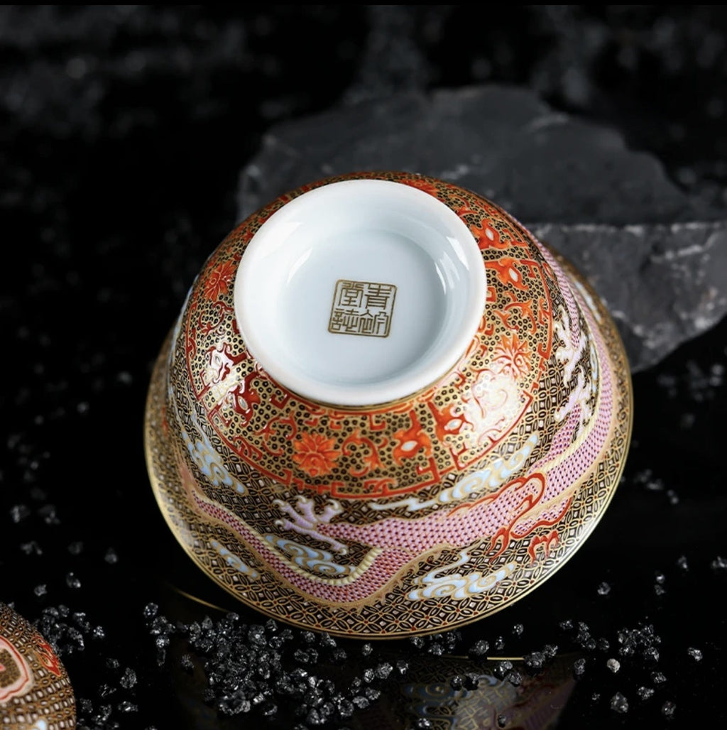 Porcelain enamel